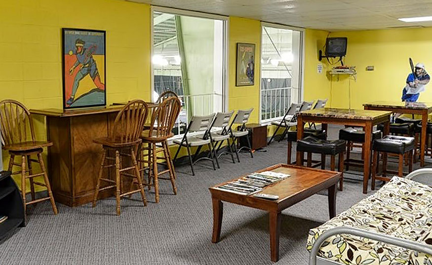 Upstairs Lounge & Viewing Windows